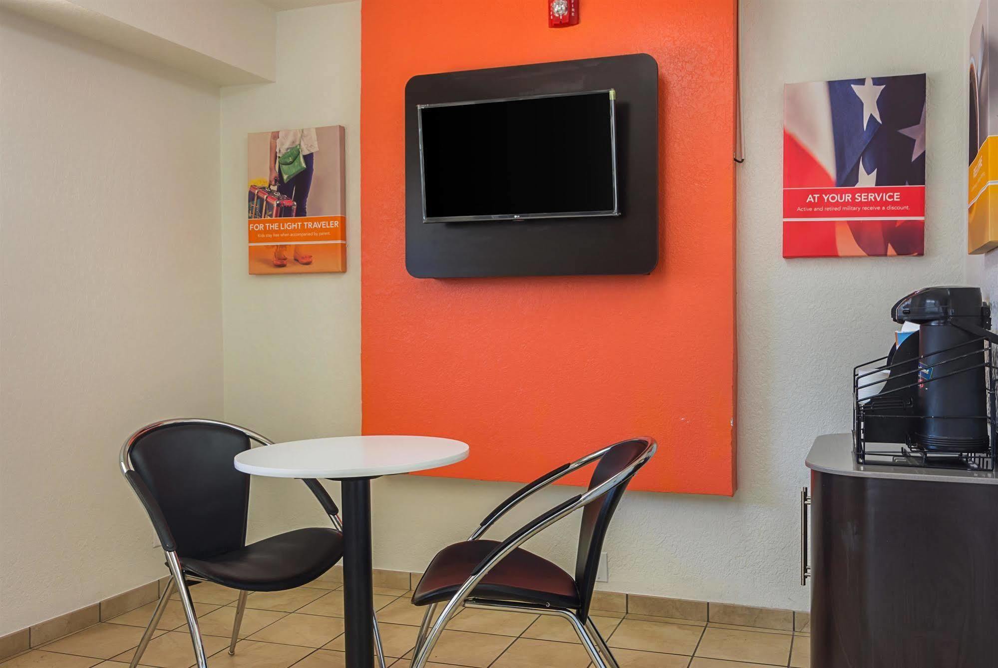 Motel 6-Tucker, Ga - Atlanta Northeast Екстер'єр фото