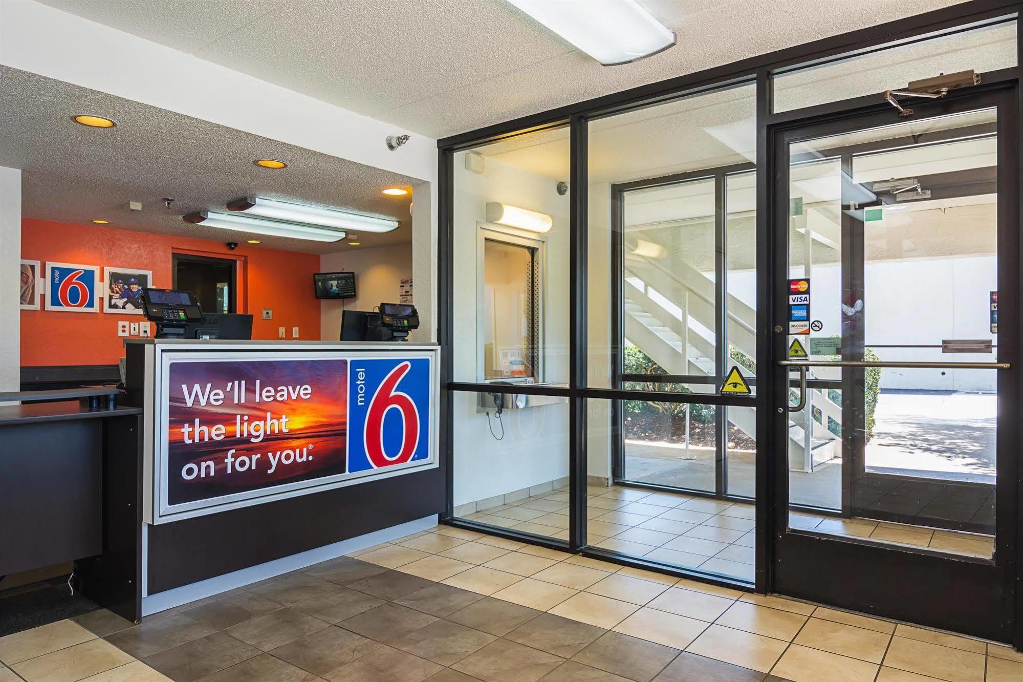 Motel 6-Tucker, Ga - Atlanta Northeast Екстер'єр фото