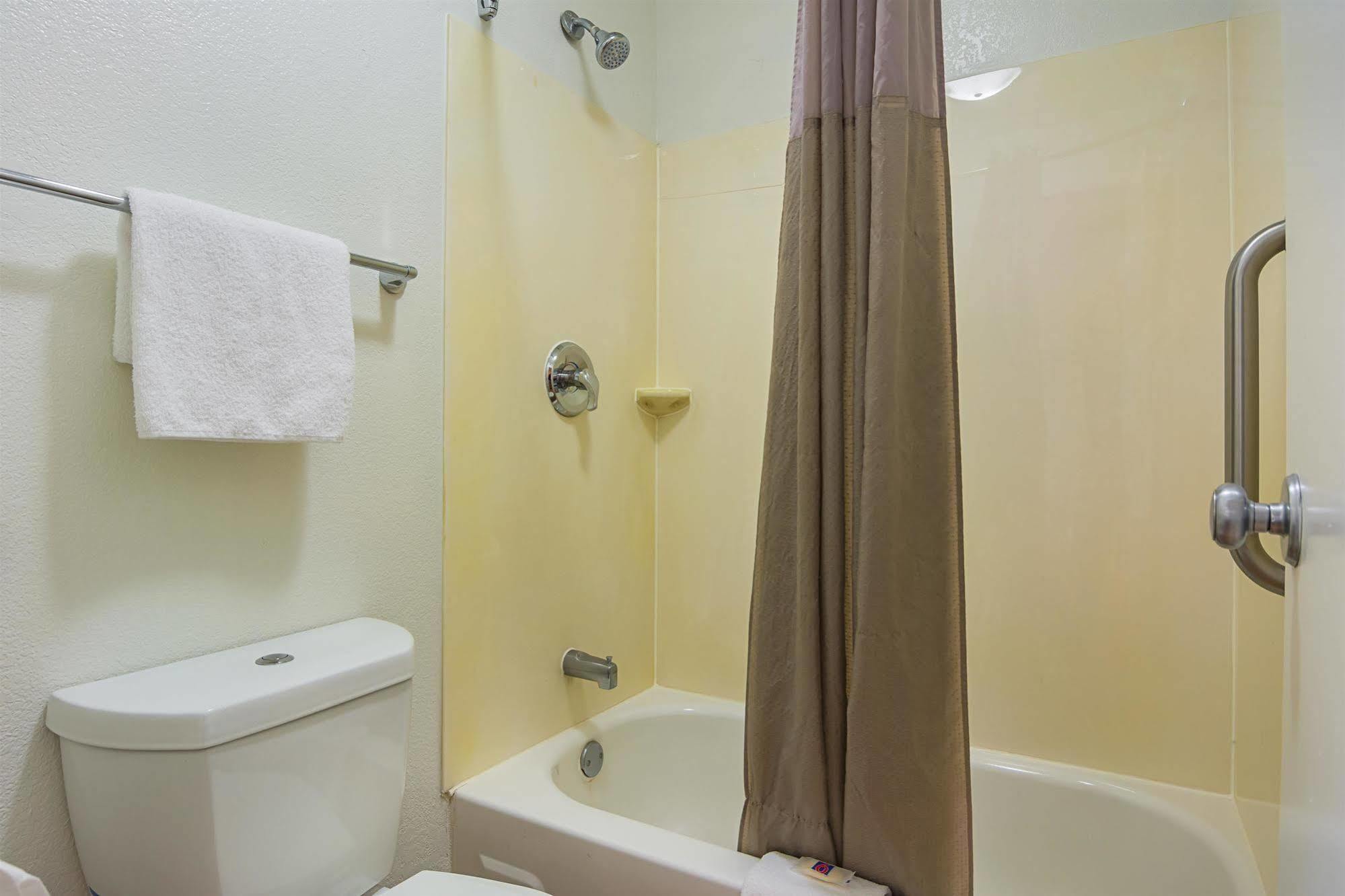 Motel 6-Tucker, Ga - Atlanta Northeast Екстер'єр фото