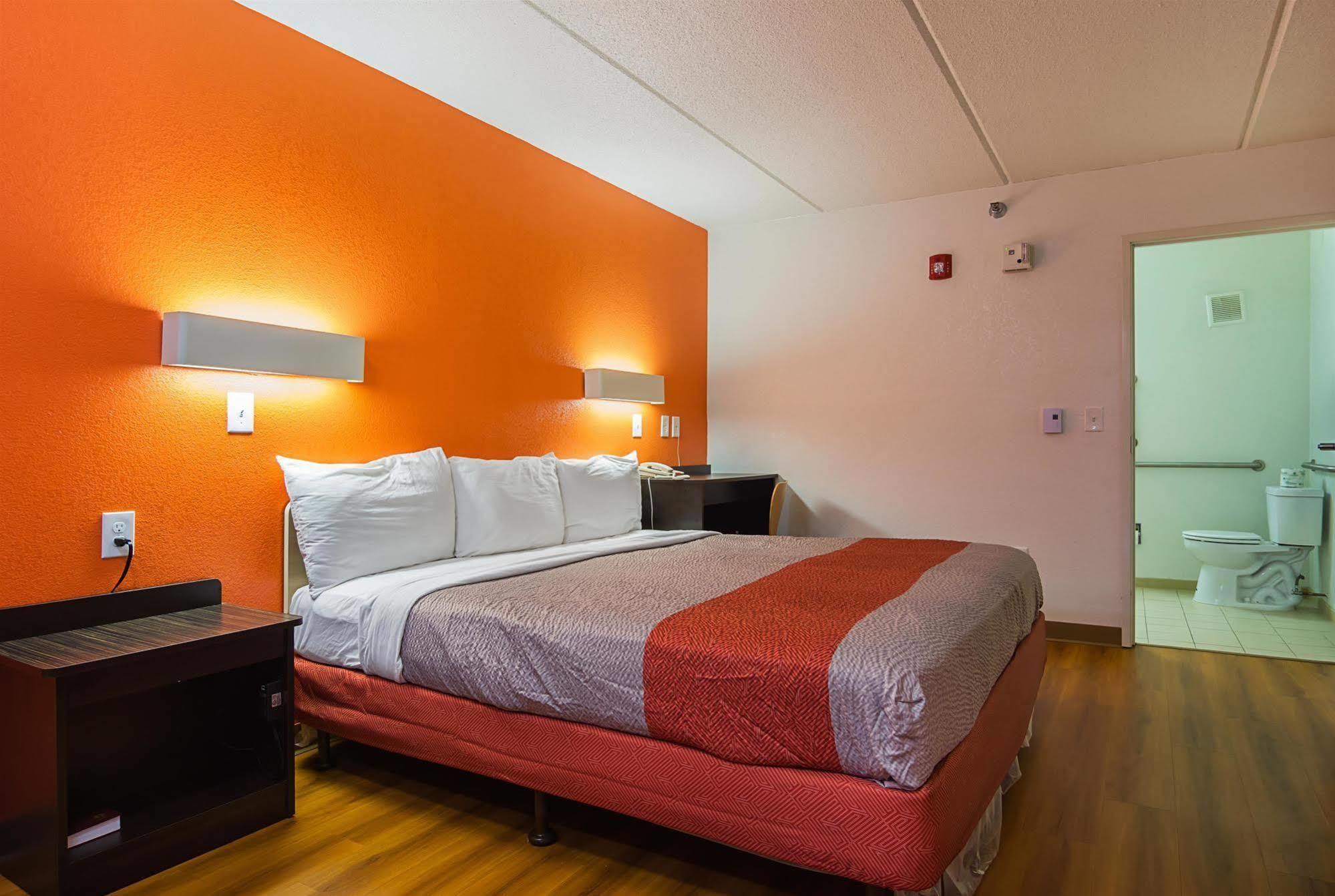 Motel 6-Tucker, Ga - Atlanta Northeast Екстер'єр фото